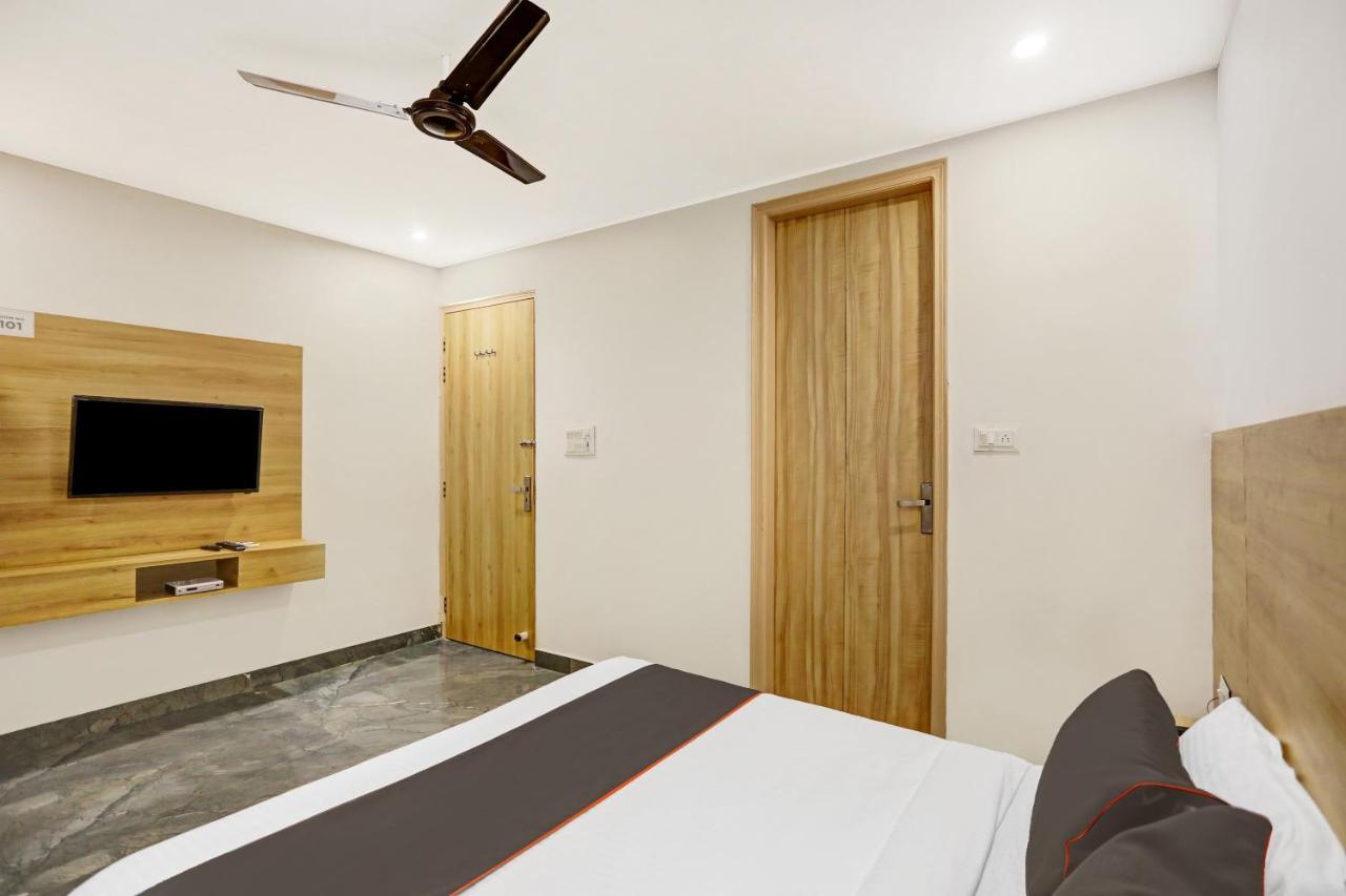 Oyo 81641 Collection O Hotel A1 Residency New Delhi Exterior photo